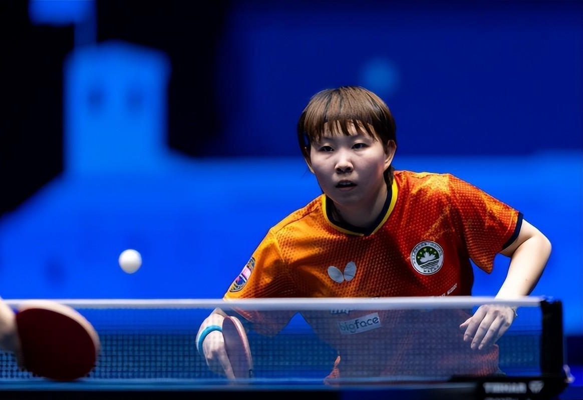 一名纯射手 一名纯射手